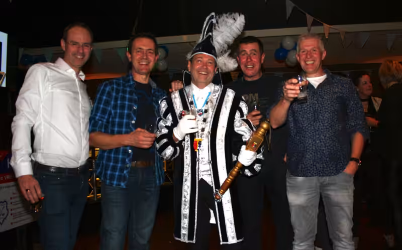 temidden van enkele prominente WTCG-ers